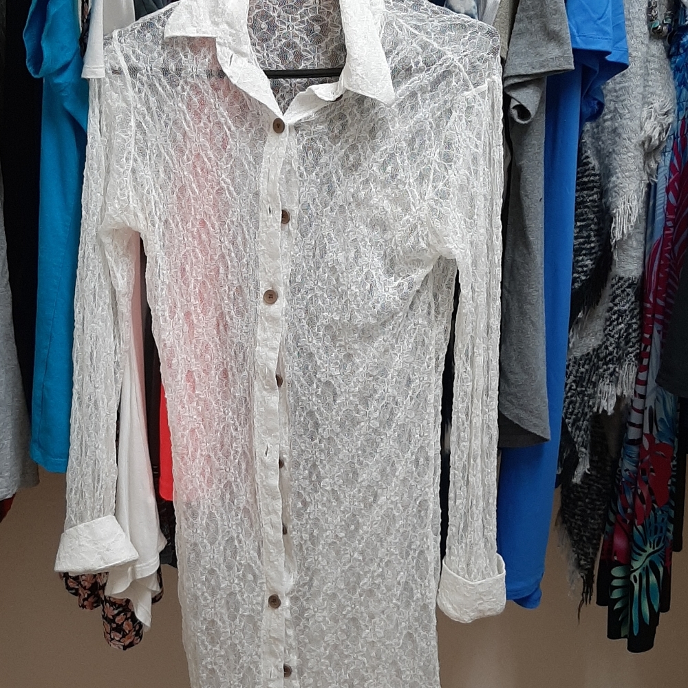 Lace coverup